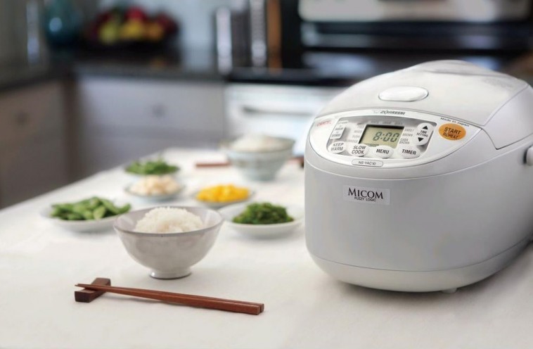 Zojirushi NS-YAC10 Review - The Micom fuzzy logic rice cooker cooks Umami, plain white rice, brown rice, GABA brown rice, mixed rice, sushi and porridge perfectly.